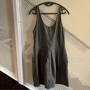 Aritzia Wilfred Pompe Knit Dress Size 10 in Charcoal Grey. Fit and flare. GUC